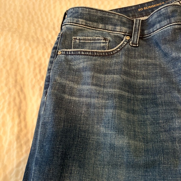 Chico jean crops or capris - Picture 7 of 9